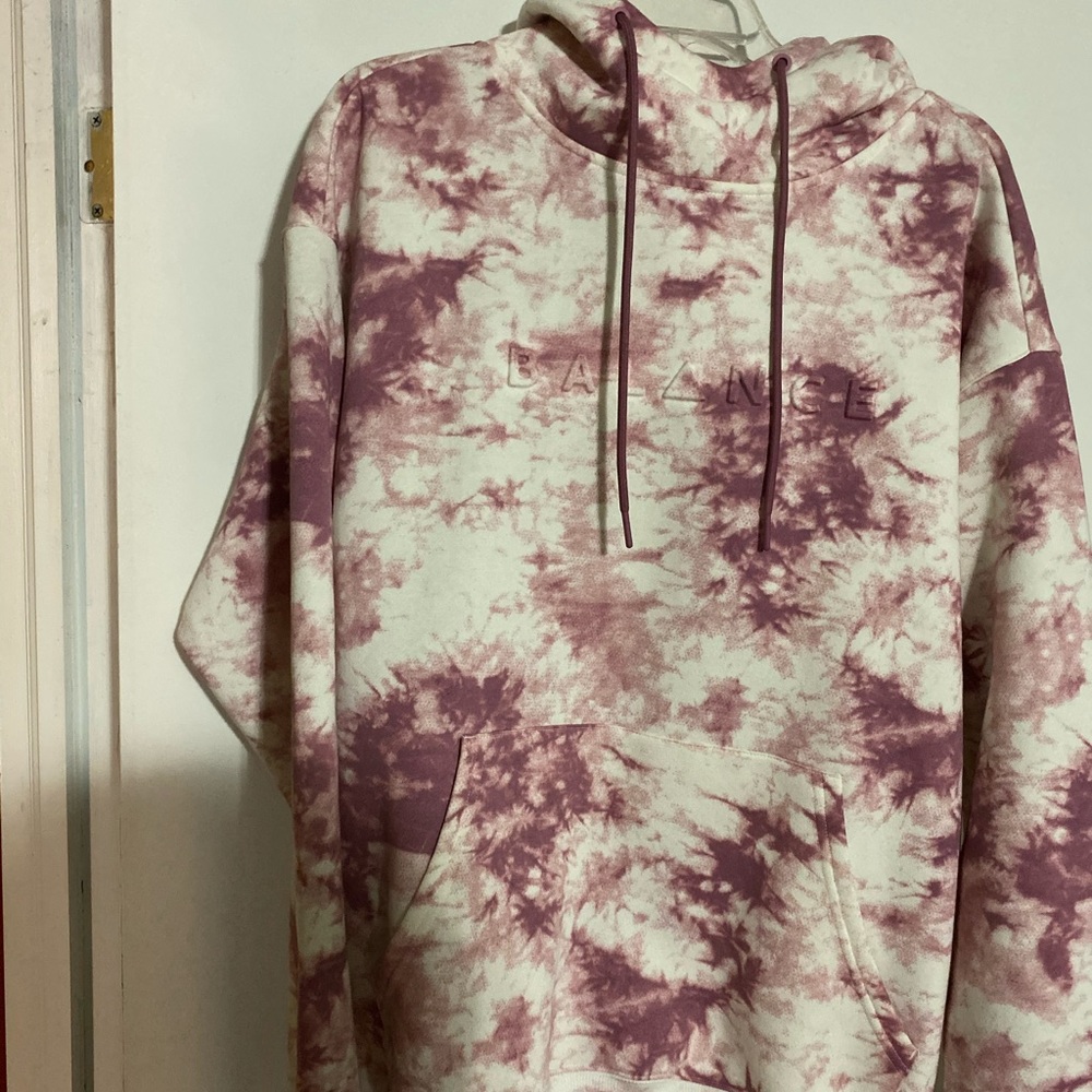 Balance Athletica Verse Hood